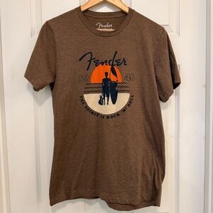 NWOT Fender Sunset Spirit T-Shirt